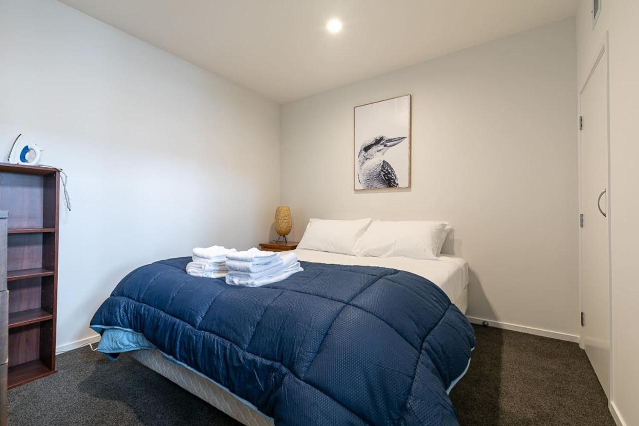Roomy High-Ceiling Loft Apartment - Free Parking! Окленд Екстер'єр фото